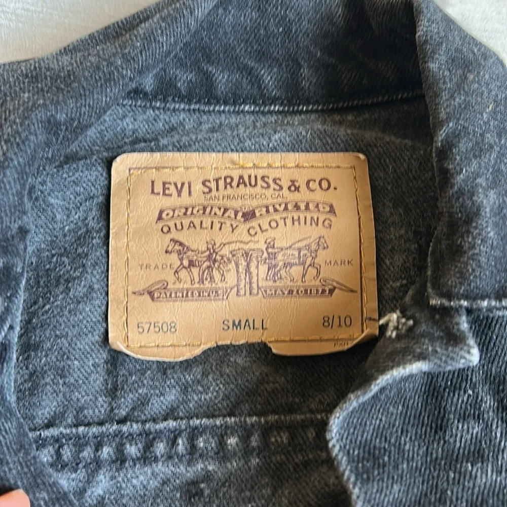 Levis Orange Tab Denim Jacket 
Fits like a women’s small. - Picture 3 of 8